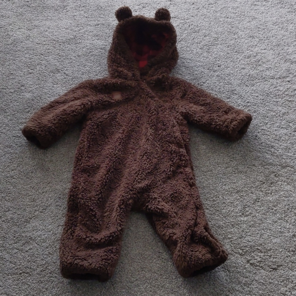 Roots warm one piece suit